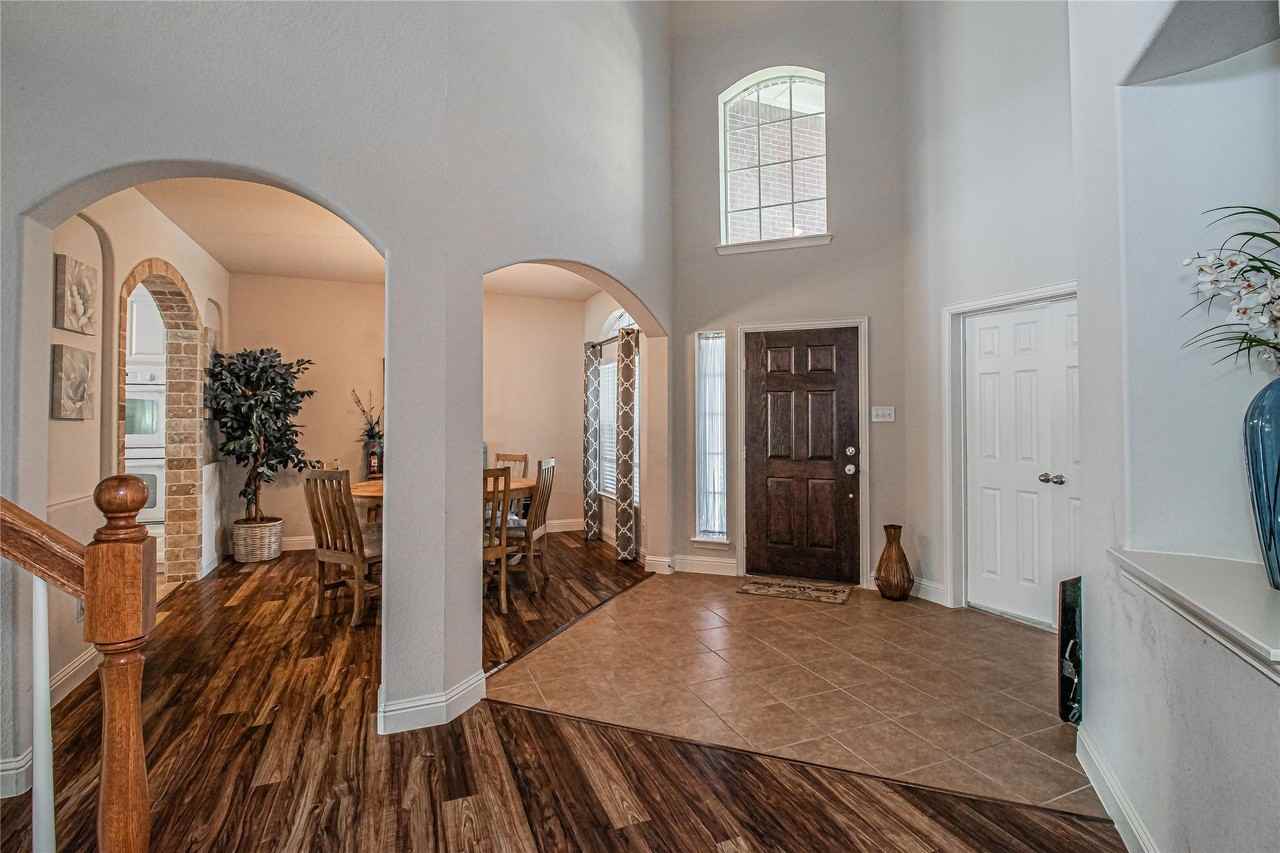 5204 Katy Rose Ct - Photo 6 of 32