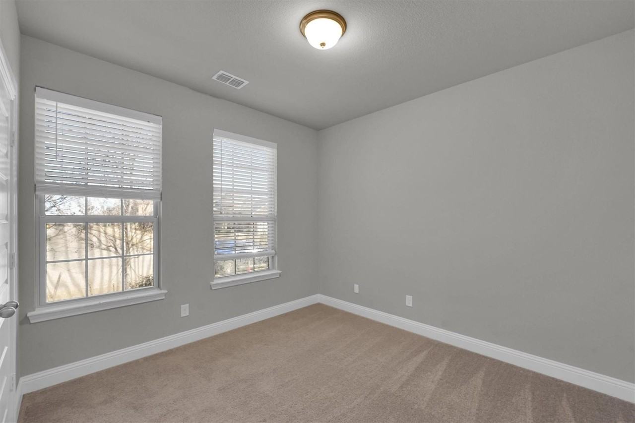 6401 Longhorn Herd Ln - Photo 2 of 15