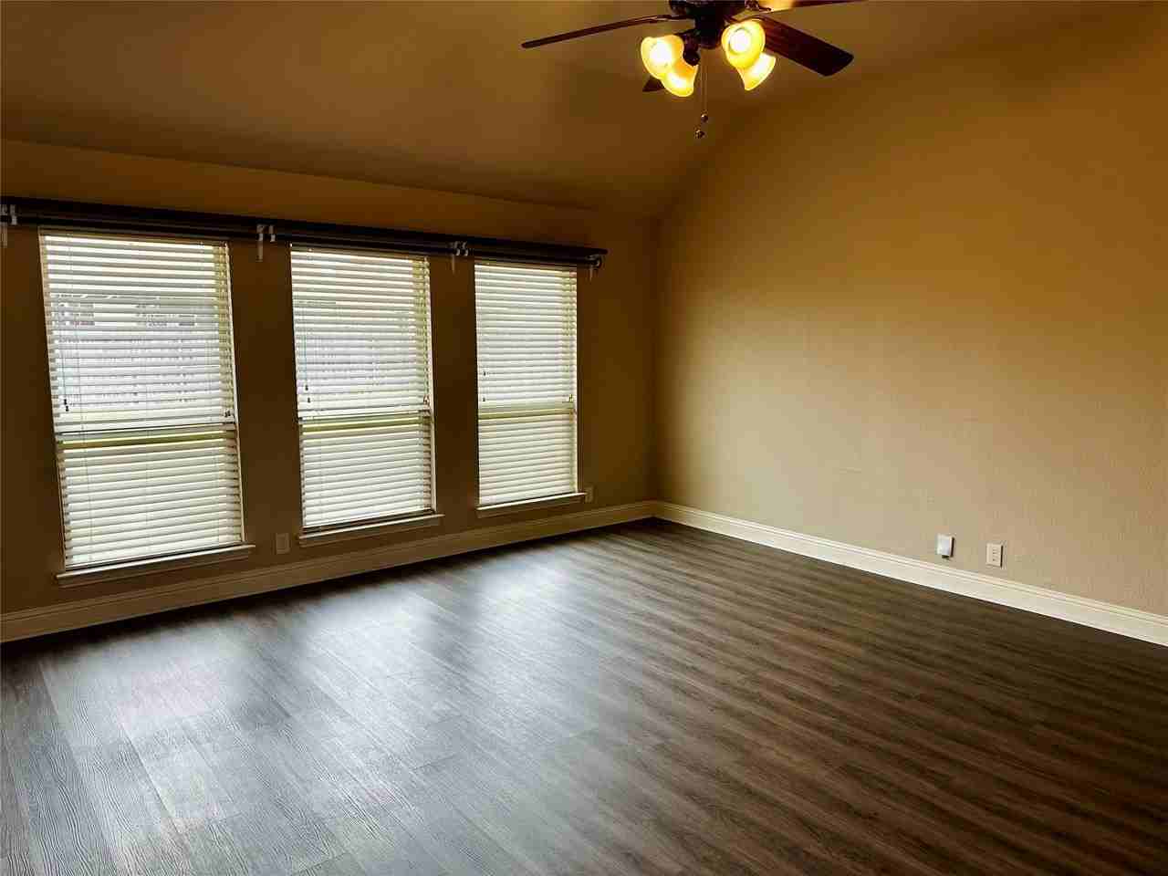 3011 Winecup Ct - Photo 5 of 25