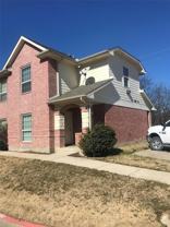 213 S Magnolia St #201 - Photo 1 of 1