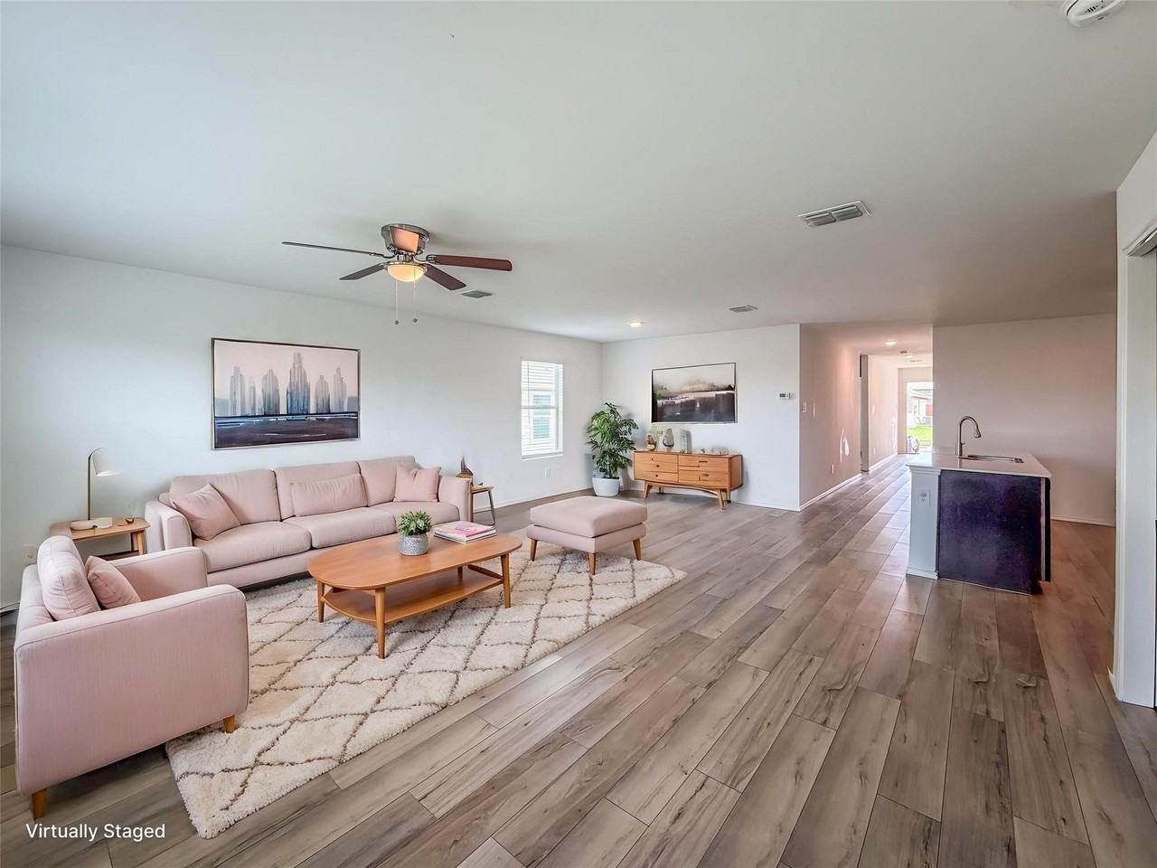 416 Frio Pass Trl - Photo 4 of 13