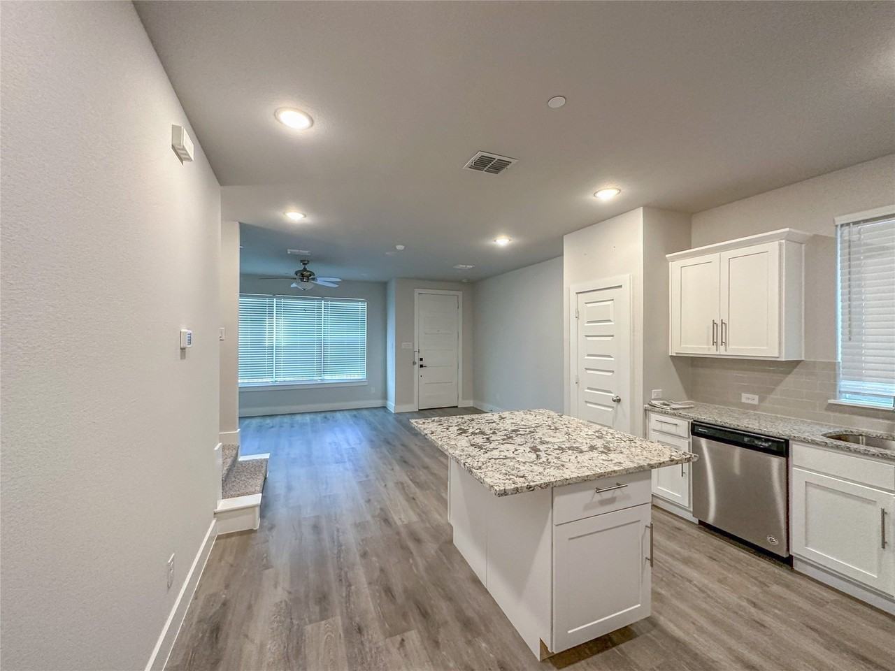 7616 Resting Mews - Photo 6 of 19