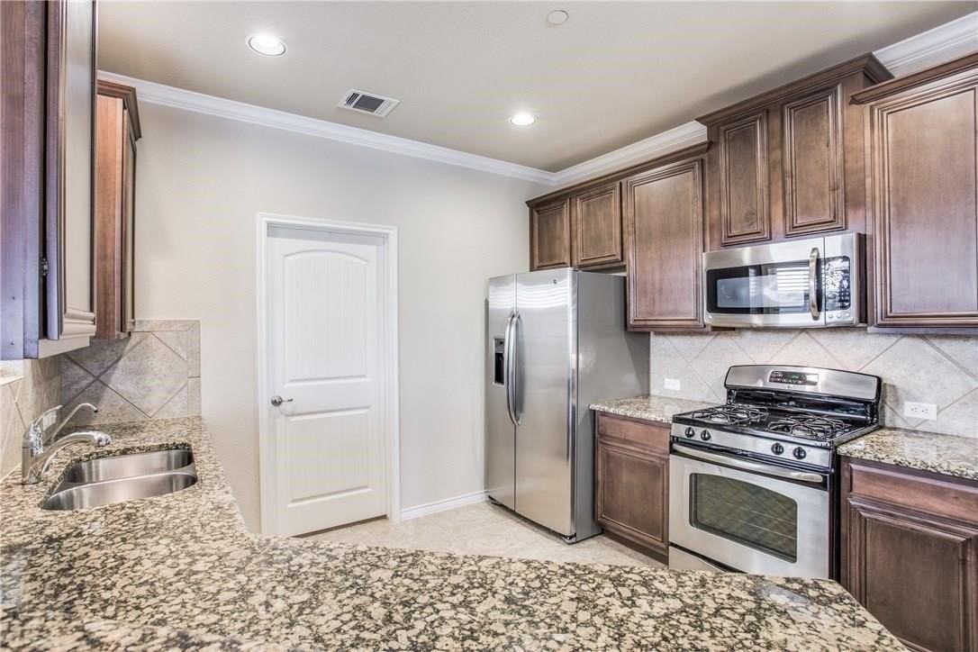 8717 Whitehead St - Photo 3 of 13