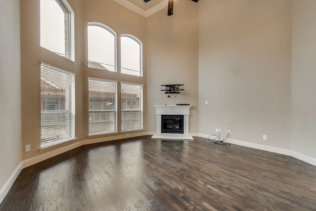 8408 La Fontaine Dr - Photo 4 of 18