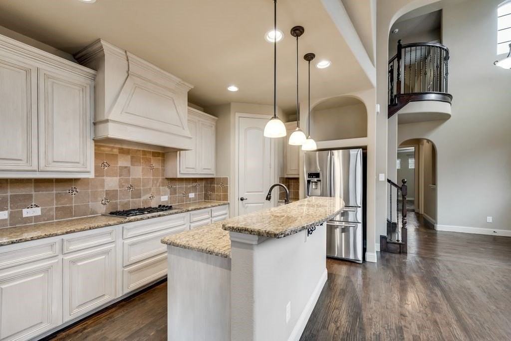 8408 La Fontaine Dr - Photo 6 of 18