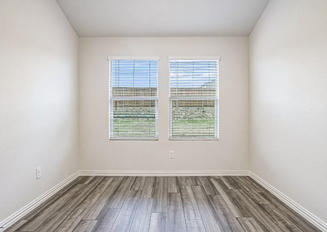 2636 Oneida Ln - Photo 6 of 14