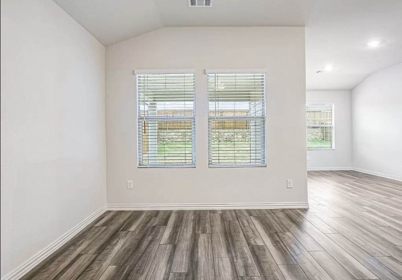 2636 Oneida Ln - Photo 7 of 14