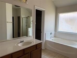 1209 Firewheel Pl - Photo 5 of 11