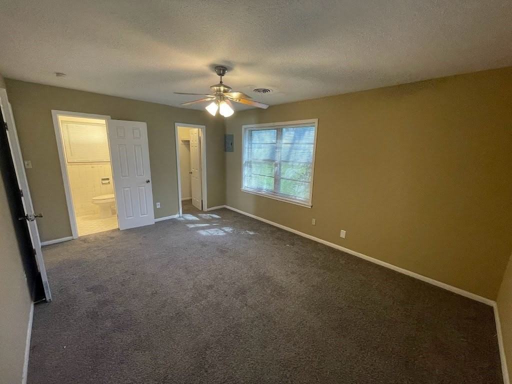 1227 Park Center St - Photo 6 of 13