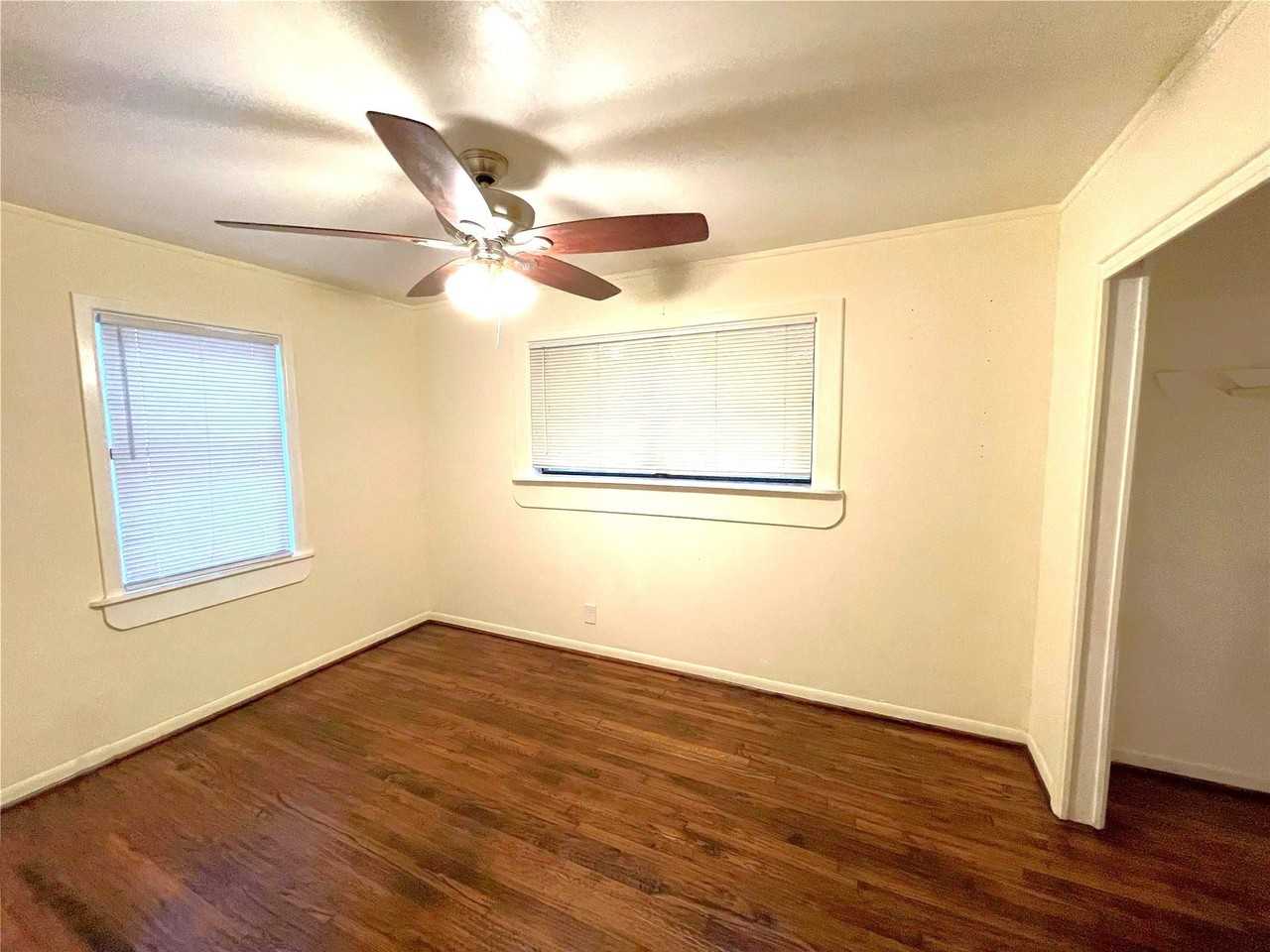 501 S Perry Ave - Photo 7 of 11