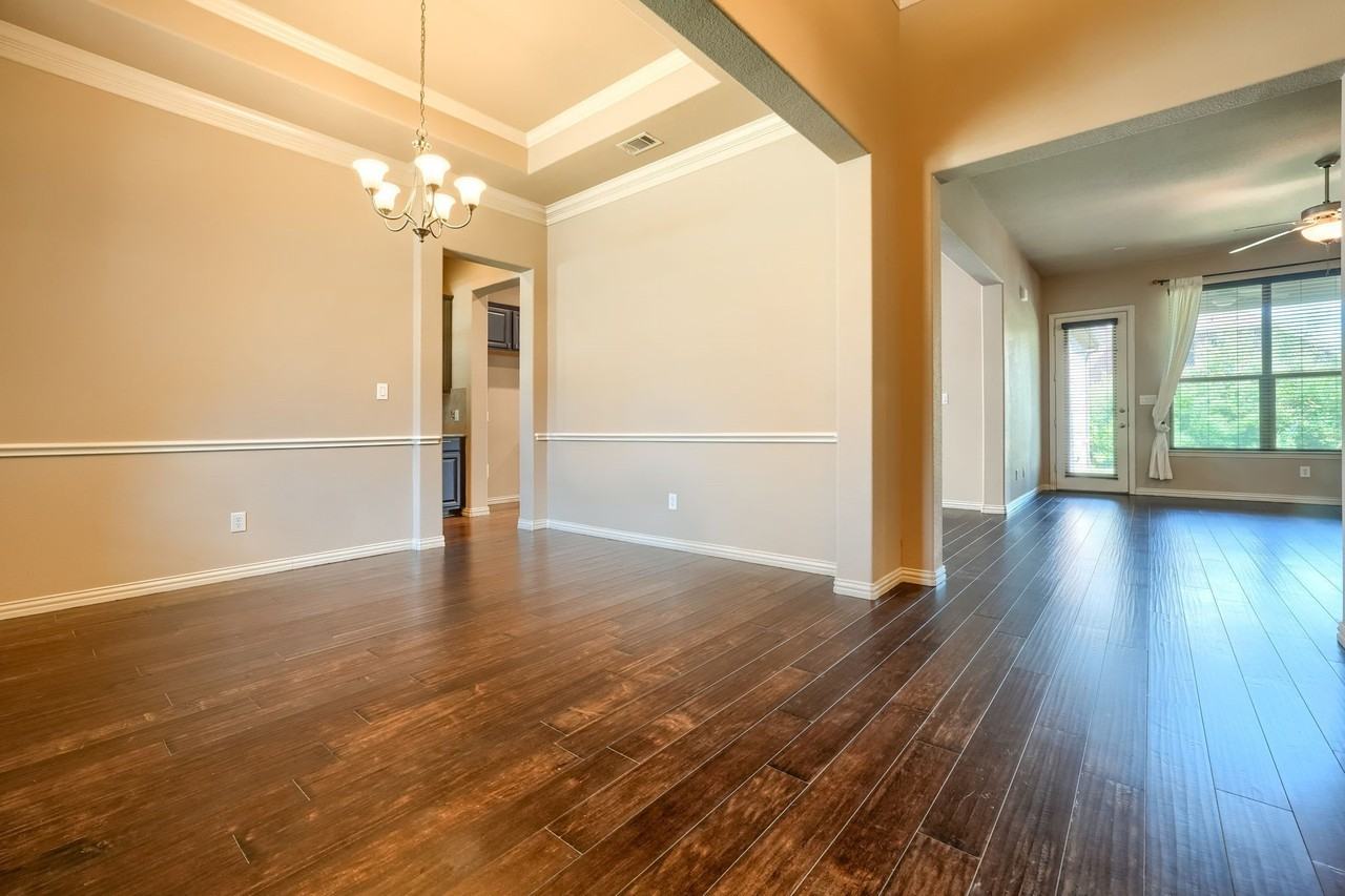 12372 Payne St - Photo 4 of 26