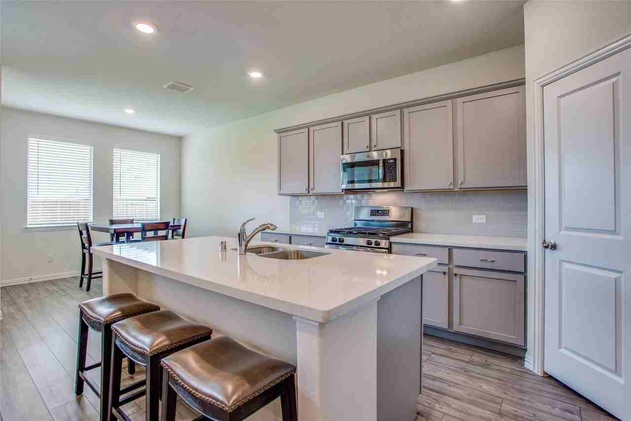 113 Hayes Dr - Photo 7 of 27