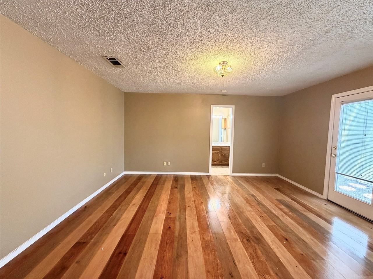 1238 Richland Oaks Dr - Photo 7 of 19