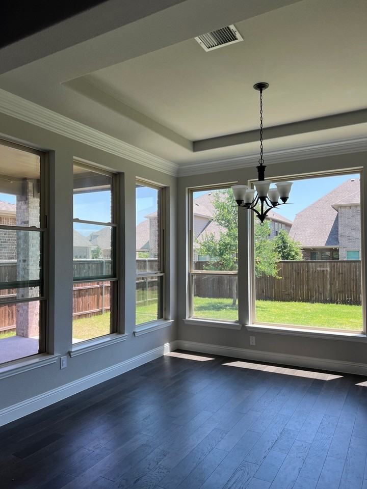 5905 Adair Ln - Photo 7 of 18