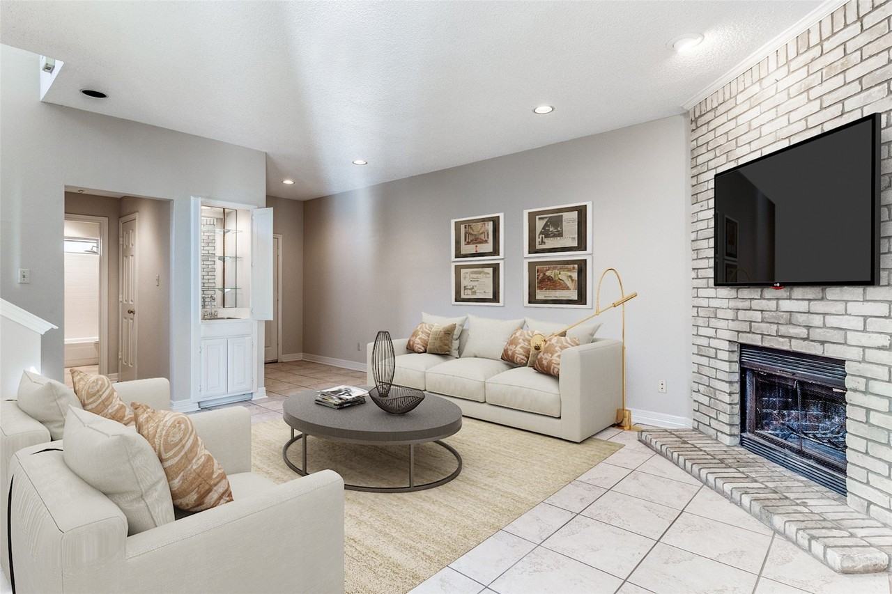 13902 Preston Valley Pl - Photo 2 of 12