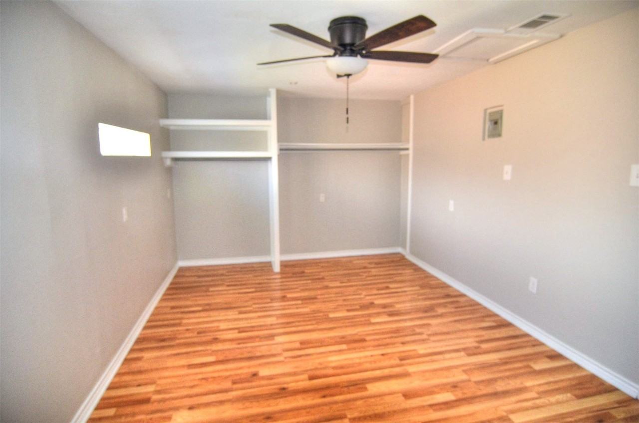 11015 Visalia Dr - Photo 4 of 10