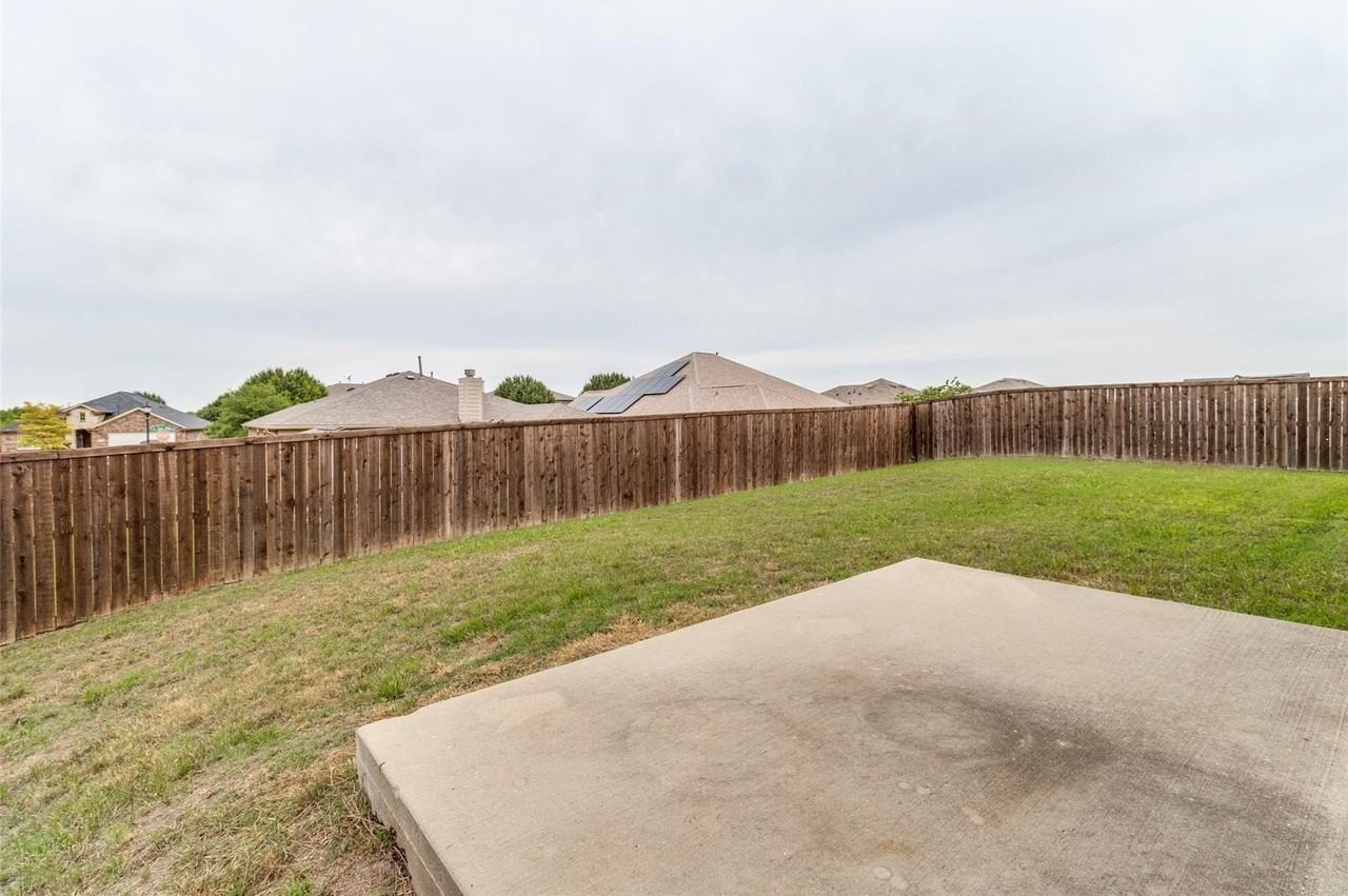 1434 S Raven Dr - Photo 7 of 25