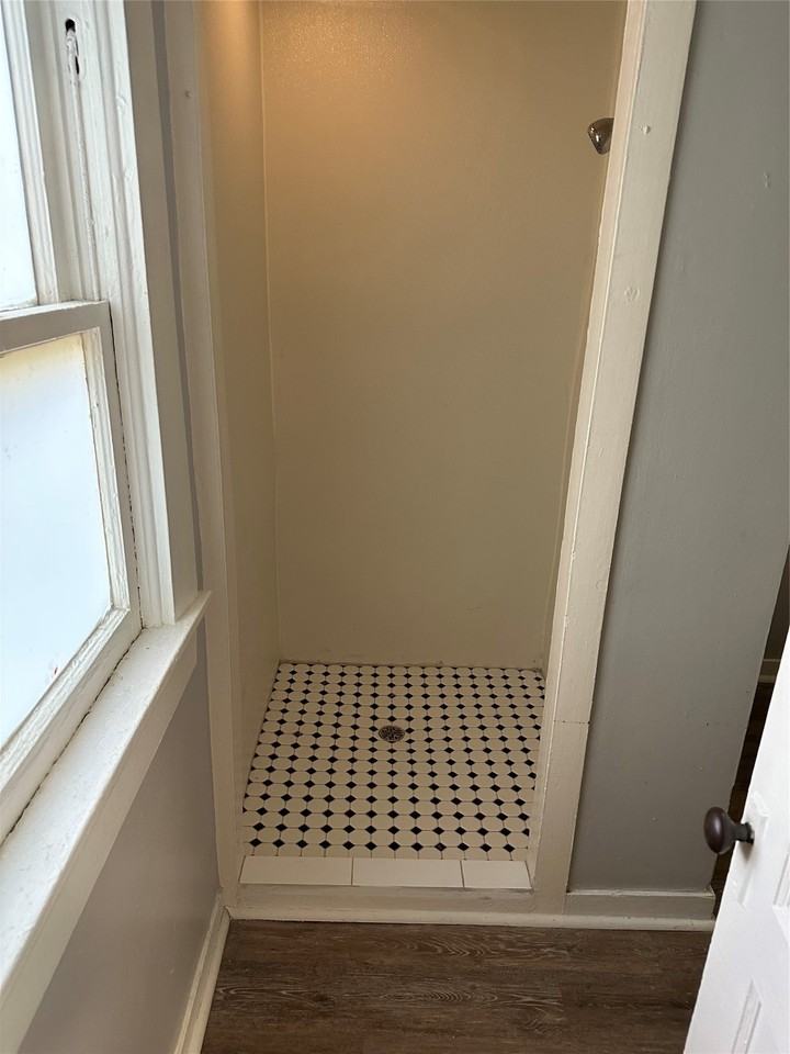 515 Pearl St - Photo 4 of 5