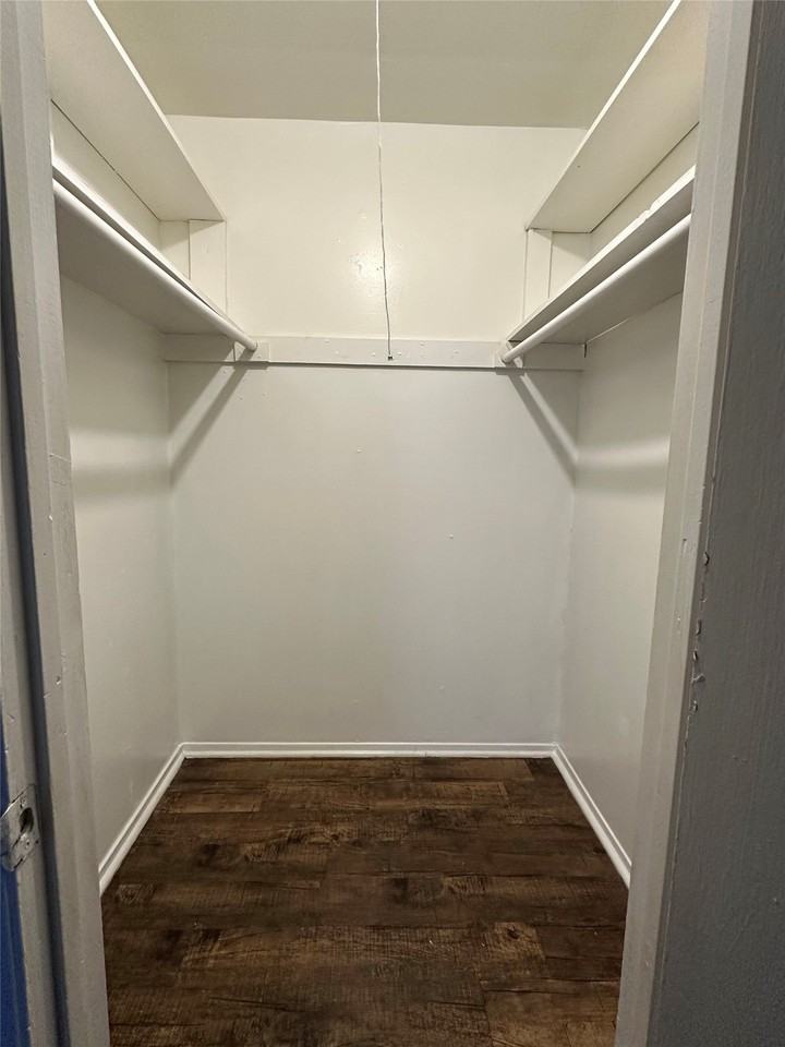 4317 Baldwin Ave #4318-201 - Photo 5 of 7