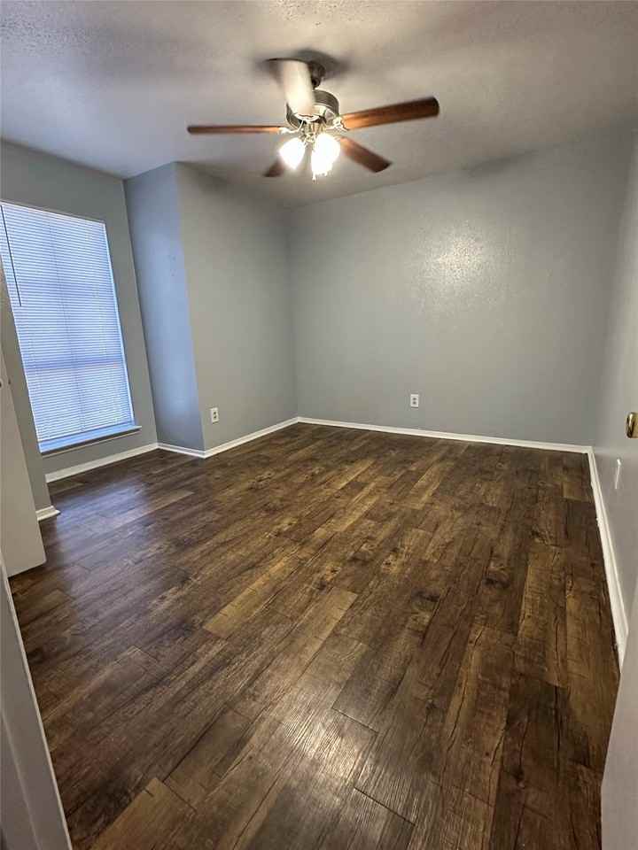 4317 Baldwin Ave #4318-201 - Photo 6 of 7