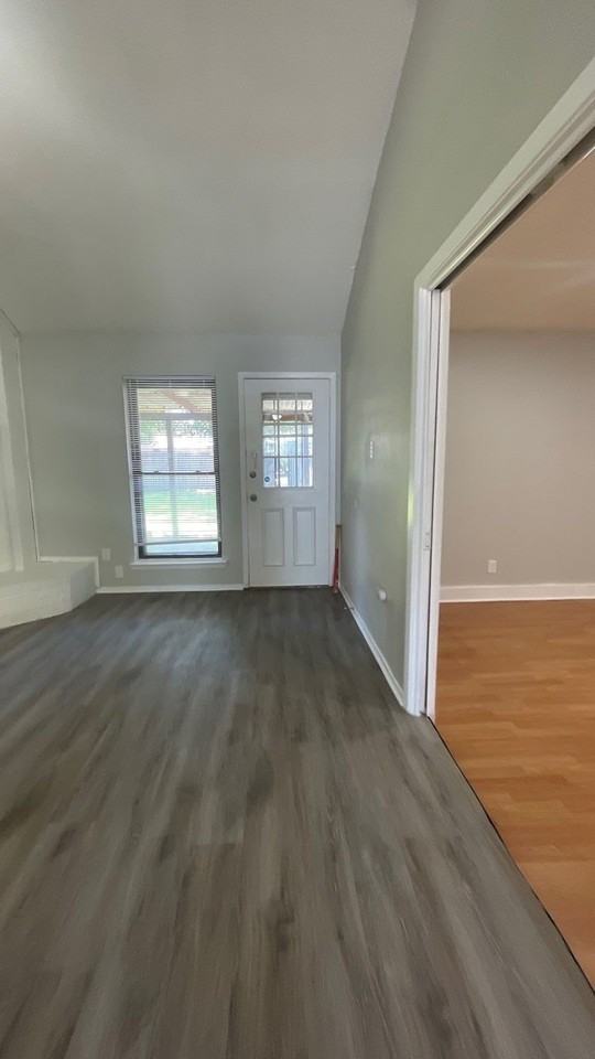 4413 Ocean Reef - Photo 6 of 21