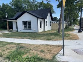1302 E Humbolt St - Photo 1 of 1
