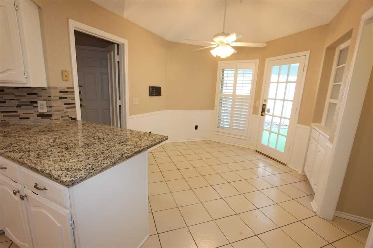 3504 Hilltop Ln - Photo 5 of 11
