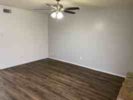 featured image of 1604 Sun Valley Dr #B
