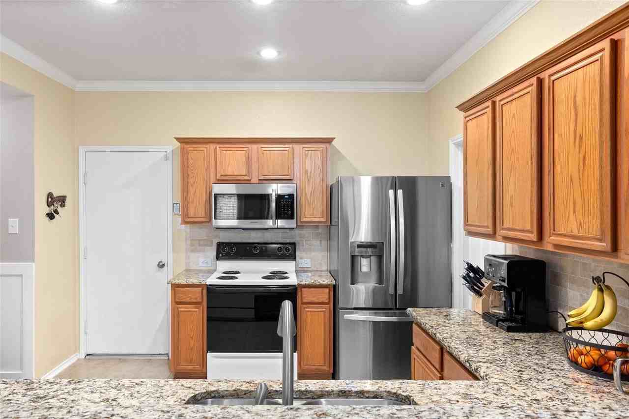8432 Cactus Flower Dr - Photo 7 of 20