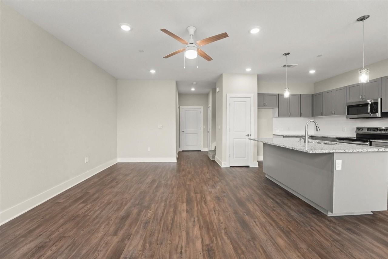 3409 Aaron Pl - Photo 6 of 26