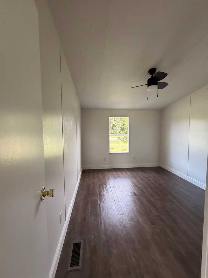 2517 Willow Oak Ln - Photo 7 of 10
