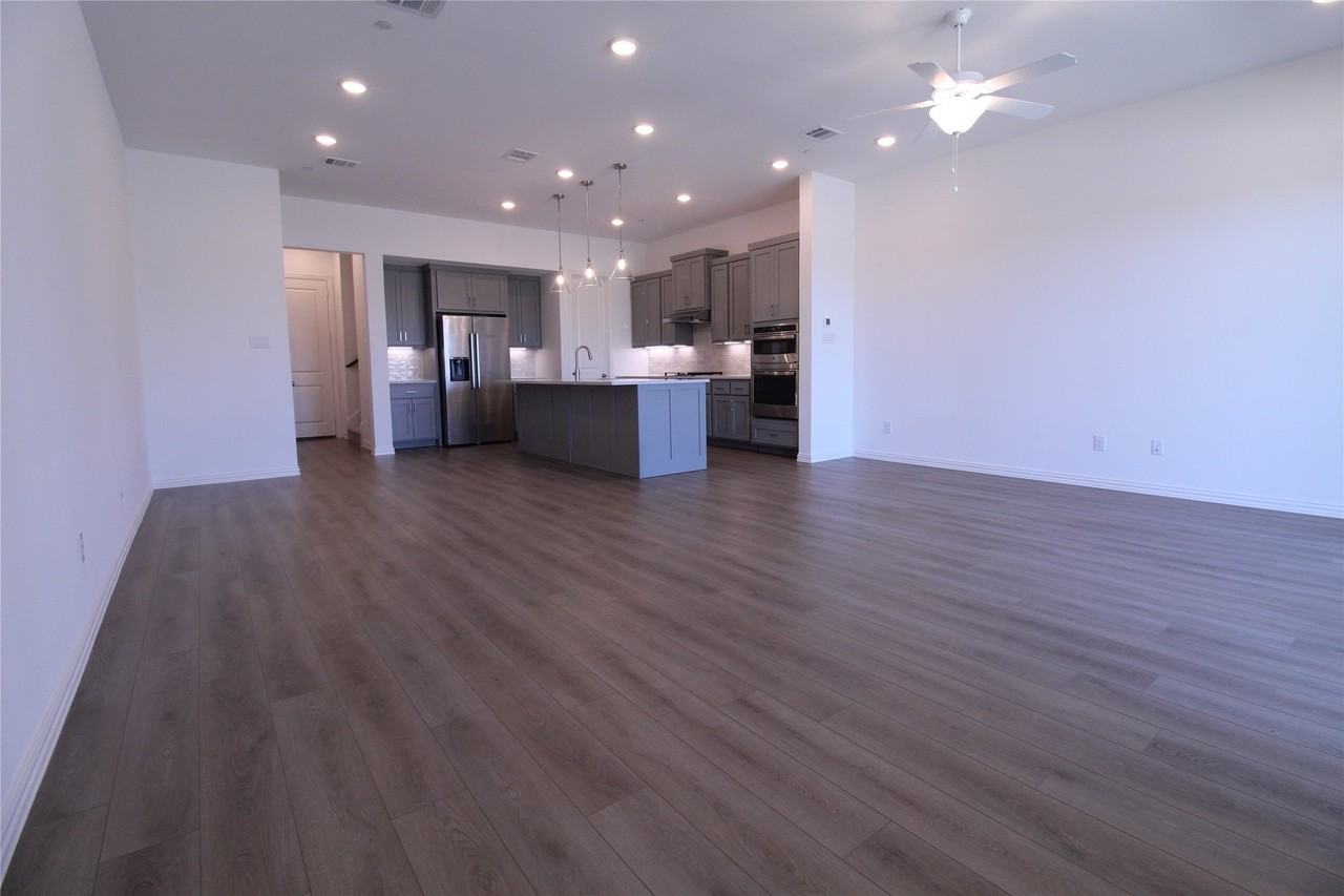 1221 Doris May Dr - Photo 6 of 40