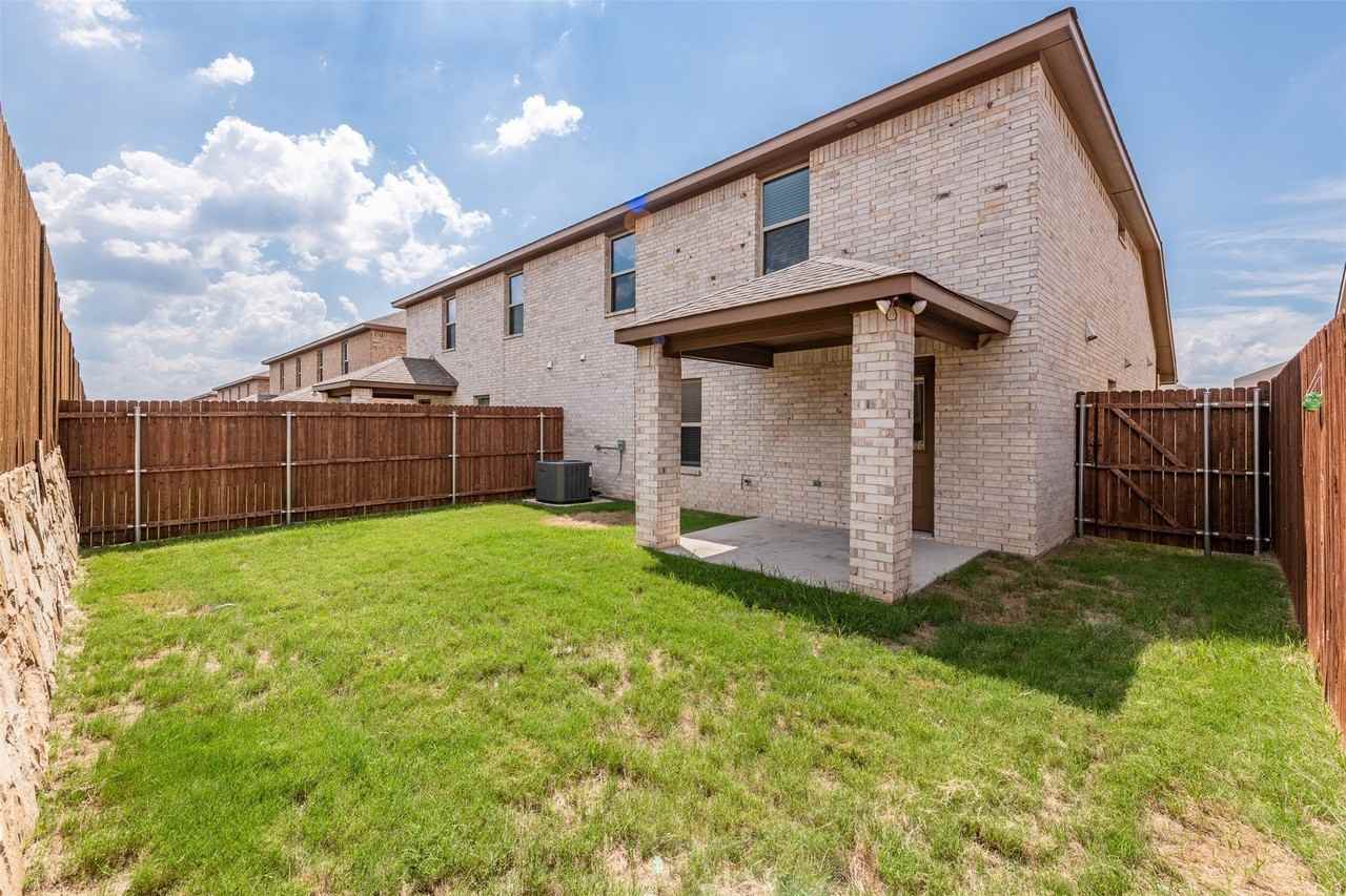 722 Rolling Terrace Cir - Photo 4 of 24