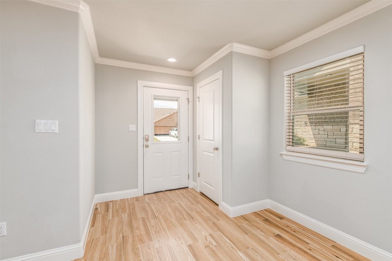 722 Rolling Terrace Cir - Photo 7 of 24