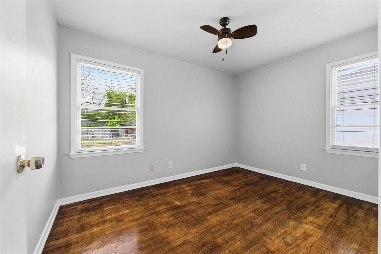 1308 Rose Ave - Photo 6 of 27