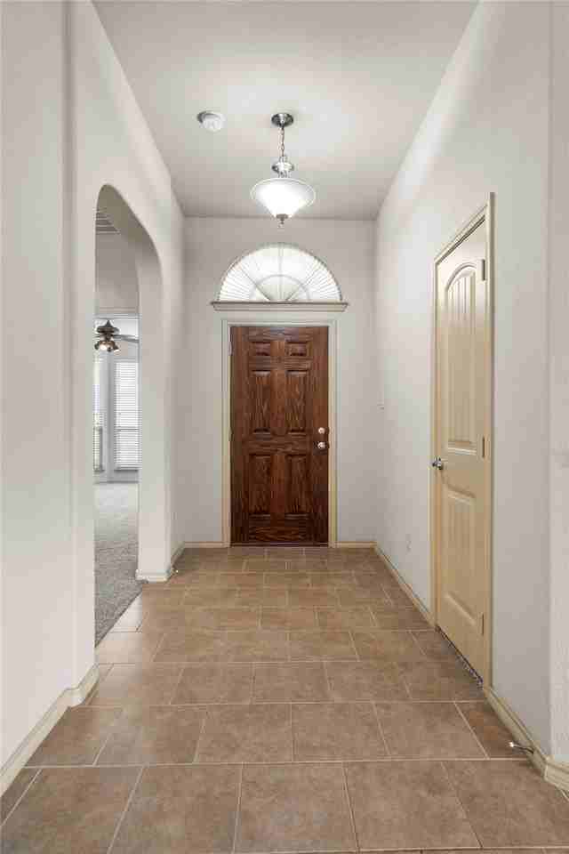 3124 Buckthorn Ln - Photo 4 of 21