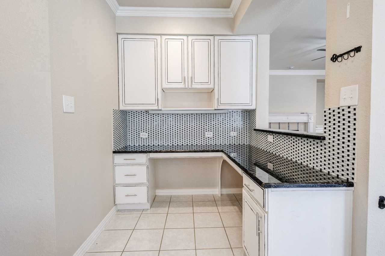 4133 Williams Ct - Photo 4 of 27