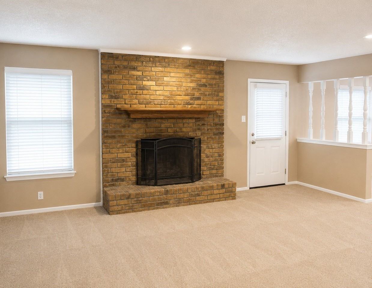 3816 Wrentham Dr - Photo 3 of 9