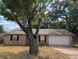 1820 Warren Ln - Photo 1 of 1