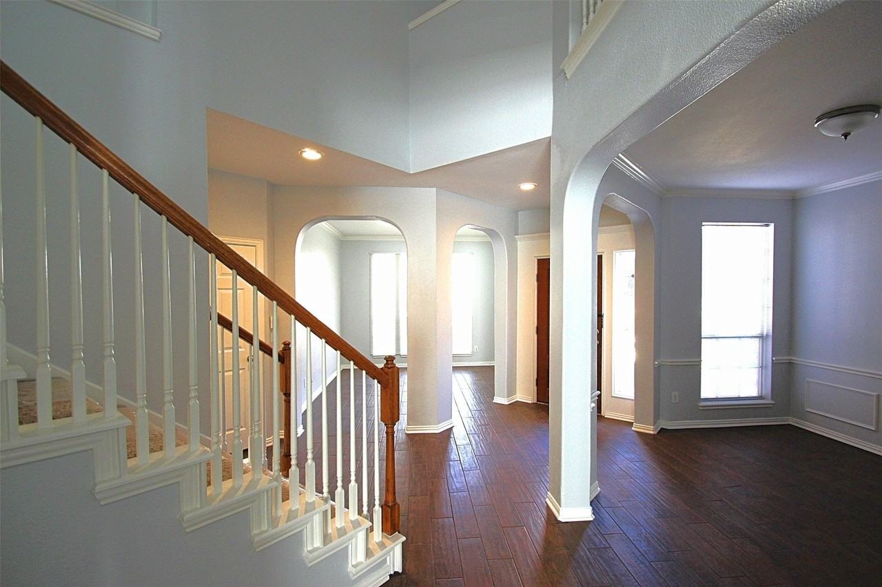 18620 Gibbons Dr - Photo 7 of 22