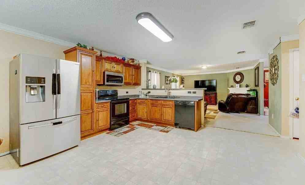 4937 Parkview Hills Ln - Photo 2 of 4