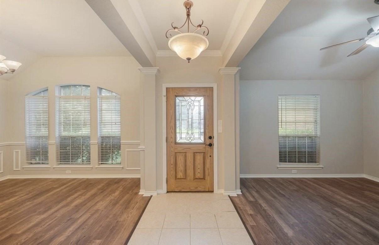 1803 Clover Hill Rd - Photo 3 of 37