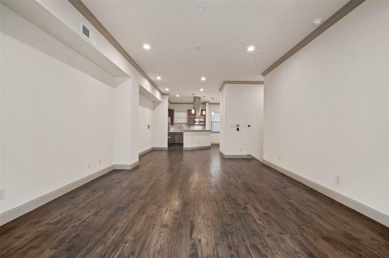 3134 Ross Ave #3 - Photo 6 of 28