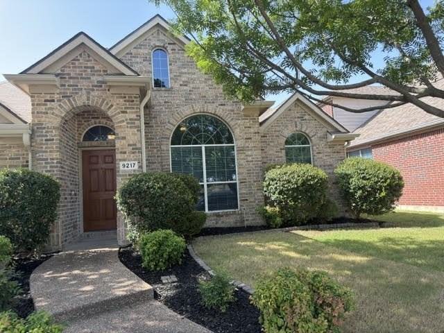 9217 Amber Downs Dr - Photo 2 of 18