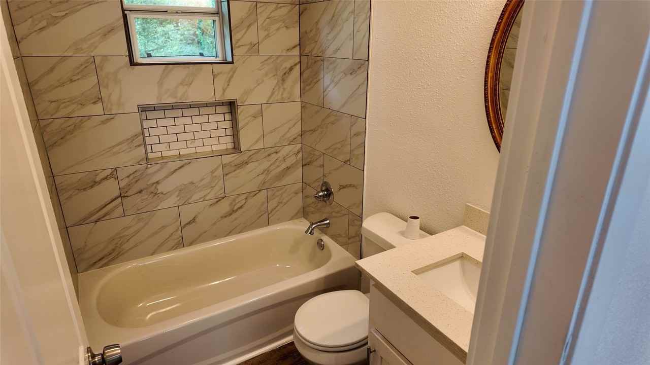 1001 E Park Ave - Photo 6 of 14