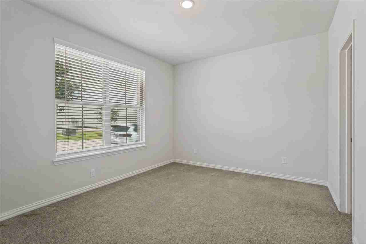 4488 N River Walk Dr - Photo 4 of 27