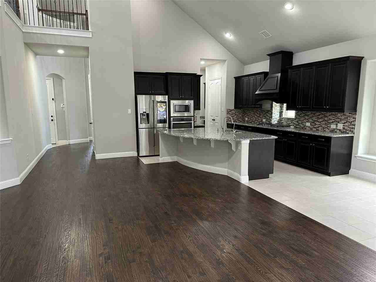 1704 Monahan Dr - Photo 7 of 17