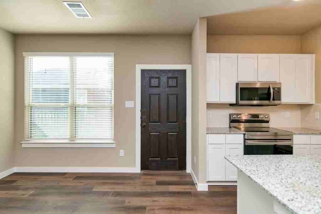 743 Harvest Moon Dr - Photo 4 of 20
