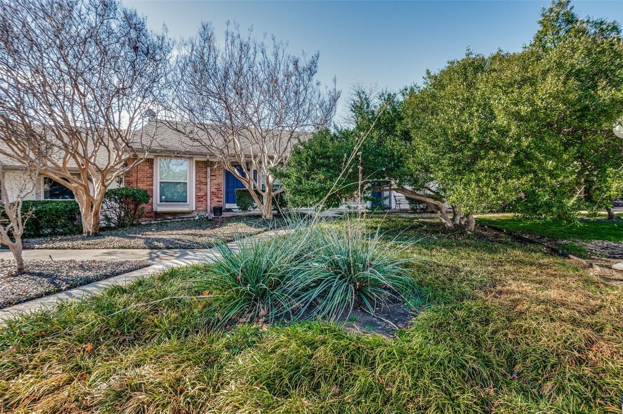 13702 Flagstone Ln - Photo 3 of 26