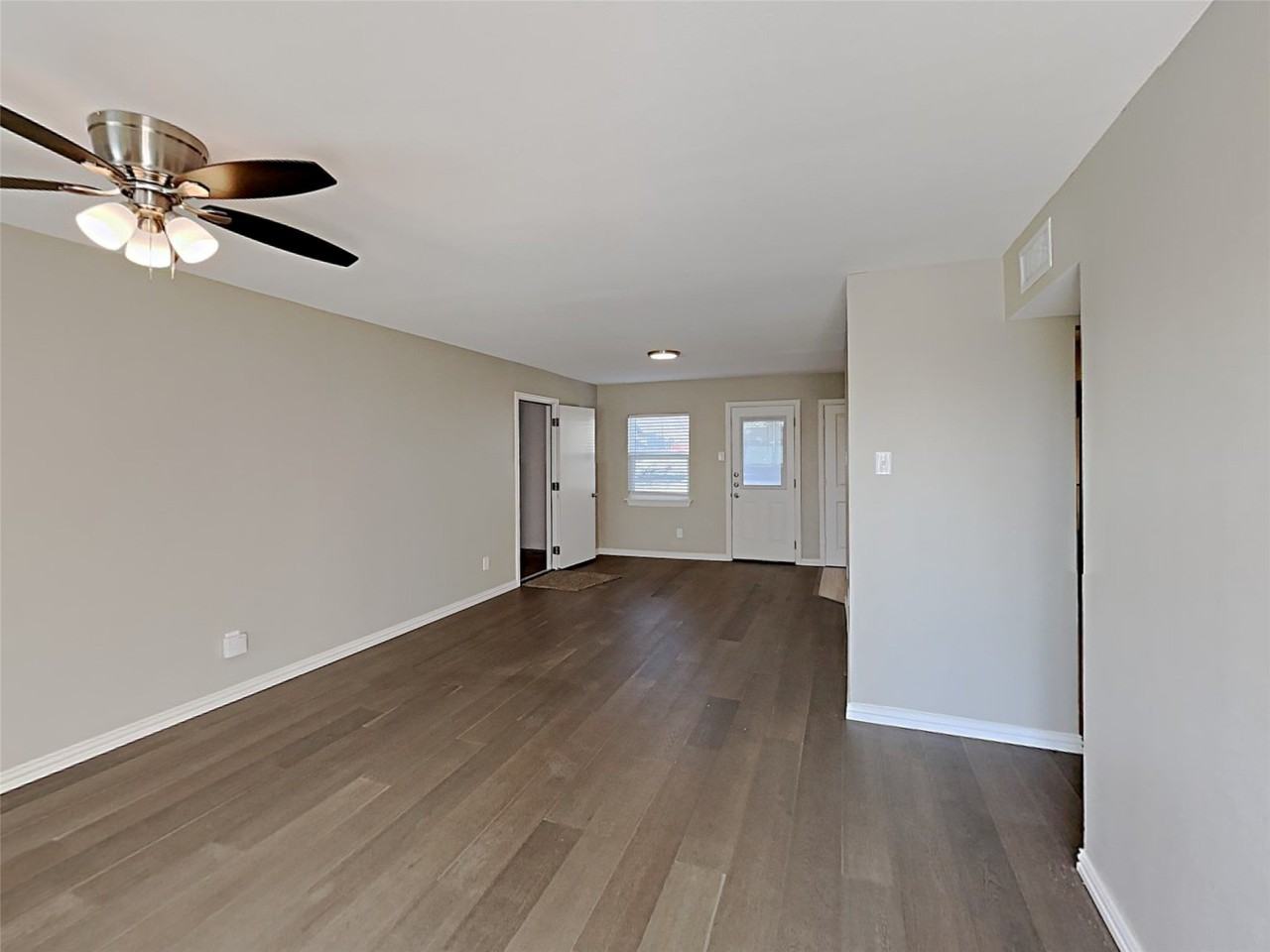 2877 Joanna Dr - Photo 5 of 17